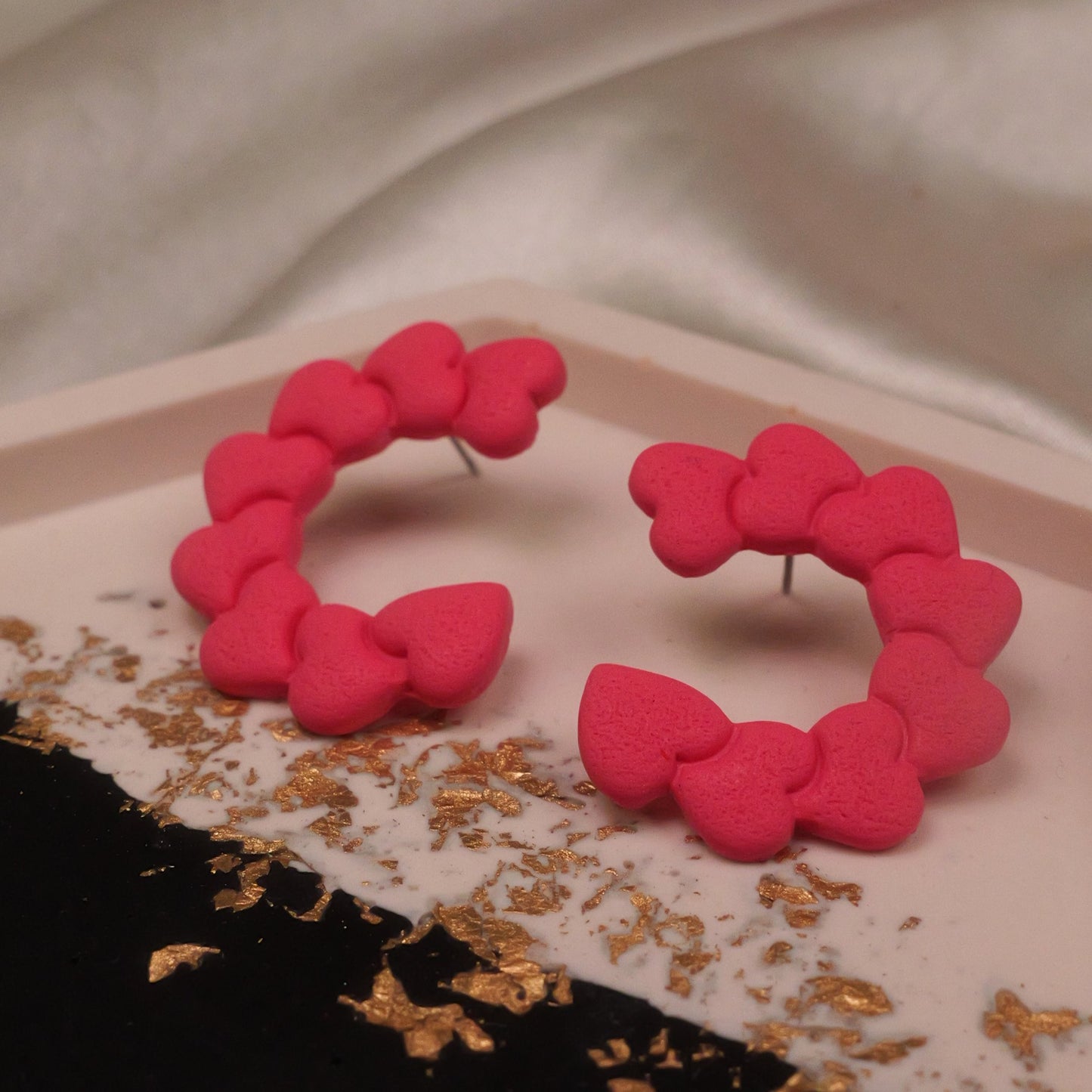 Textured Multi Heart Studs - Pink