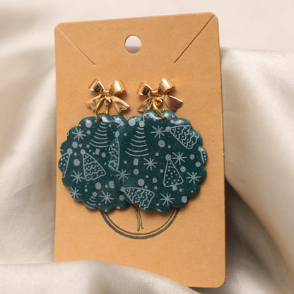 Forest Green Glittery Christmas Tree Dangles with Bows