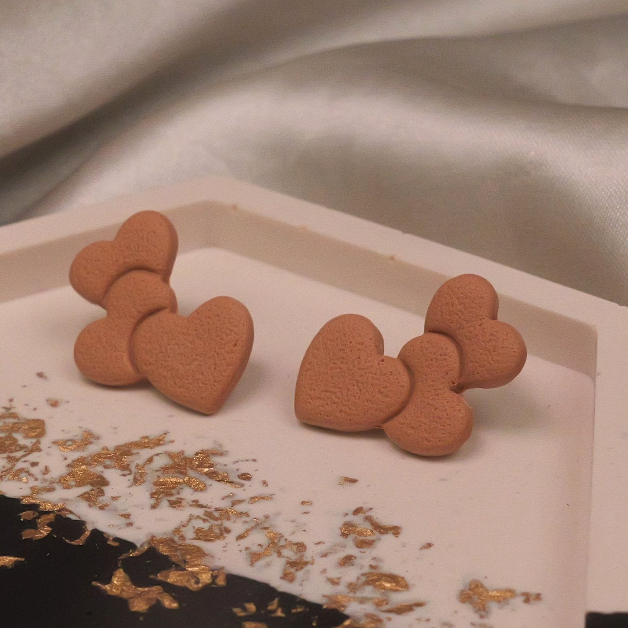 Textured Triple Heart Studs - Soft Wheat